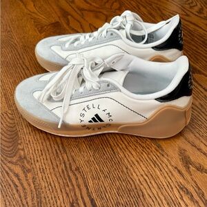 Adidas by Stella McCartney White and Black Sneakers
Worn 1x